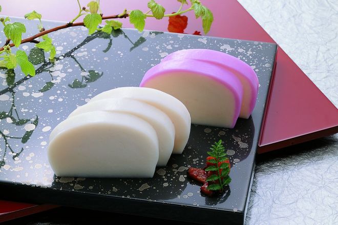 おせち料理に欠かせないかまぼこ