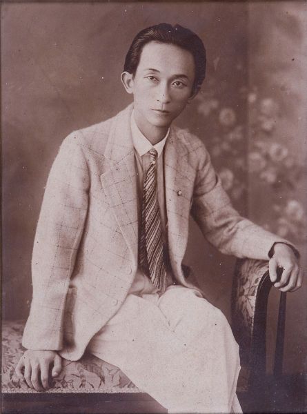 「セルフポートレイト」